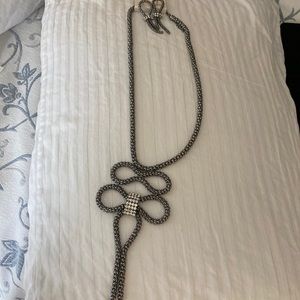 Necklace snd earring set gunmetal and NWT